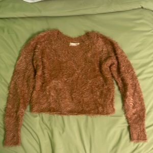 Billabong fuzzy sweater. Size S/P.